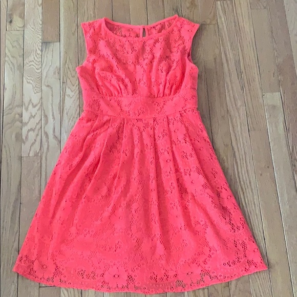 Sandra Darren Dresses & Skirts - Sandra Darren fit and flare crochet dress